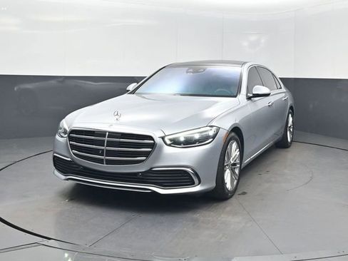 Used 2021 Mercedes-Benz S 500 4MATIC image 1