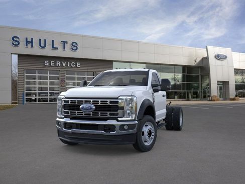 New 2026 Ford F550 4x4 Regular Cab Super Duty image 2