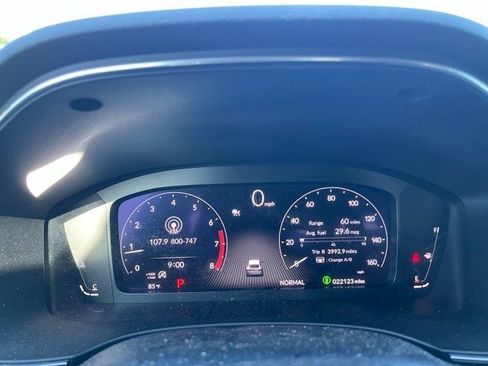 Used 2023 Acura Integra image 7