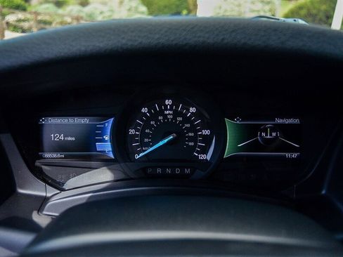 Used 2016 Ford Expedition XLT w/ Equipment Group 202A image 28