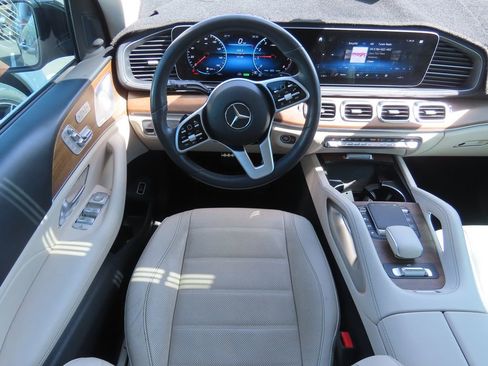 Certified 2021 Mercedes-Benz GLS 580 4MATIC image 5