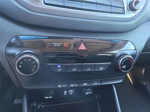 Used 2016 Hyundai Tucson SE w/ Option Group 02 image 15