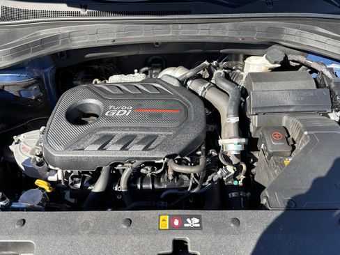 Used 2020 Hyundai Santa Fe Limited image 36