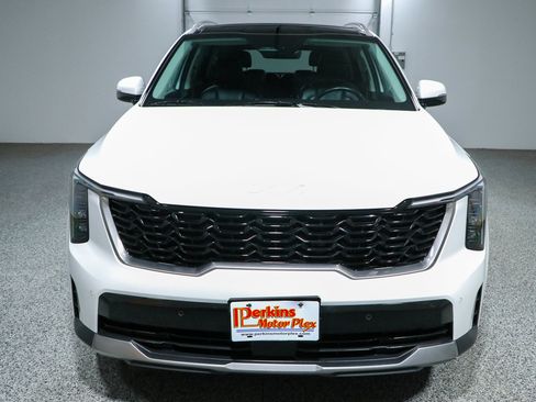 Used 2025 Kia Sorento EX w/ EX Panoramic Sunroof Package AWD/4WD image 4
