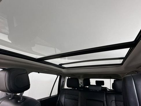 Used 2023 Toyota Sequoia Limited image 22