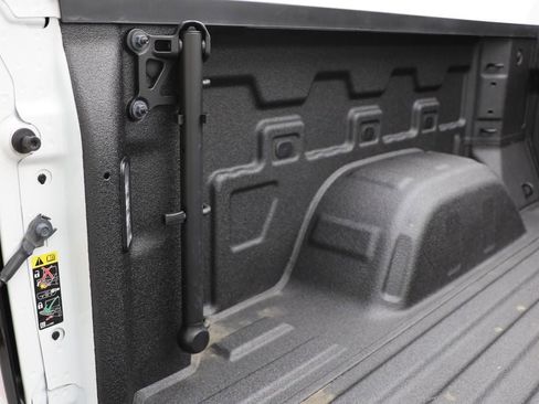 Used 2025 GMC Sierra 1500 AT4 w/ AT4 Premium Package image 15