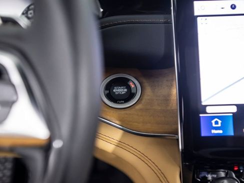 Used 2023 Jeep Grand Cherokee Summit image 38