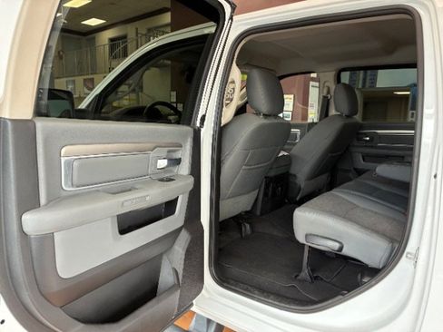 Used 2017 RAM 3500 Big Horn w/ Sport Appearance Group image 27