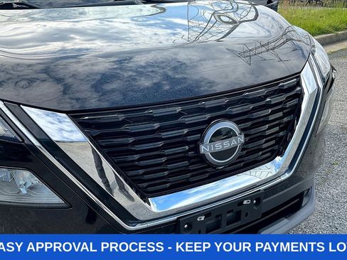 Used 2023 Nissan Rogue SV FWD image 42