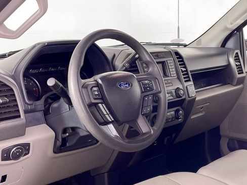 Used 2022 Ford F250 XL w/ Power Equipment Group image 10