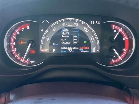 Certified 2025 Toyota RAV4 XLE Premium image 30