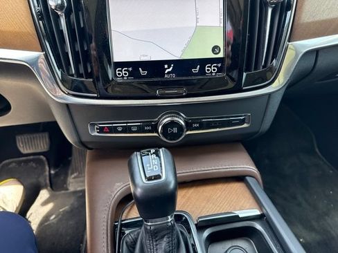 Used 2018 Volvo S90 T6 Inscription w/ Protection Package AWD/4WD image 15