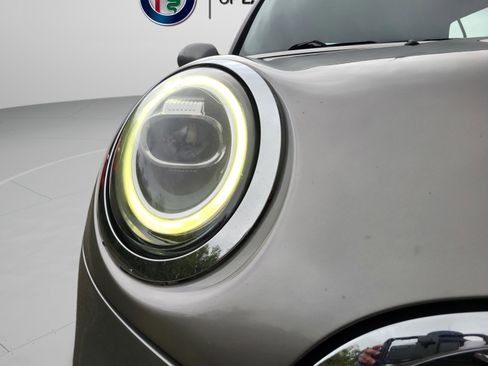 Used 2019 MINI Cooper Convertible w/ Premium Package FWD image 17