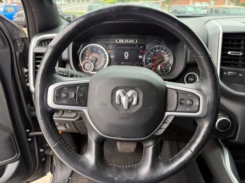 Used 2020 RAM 1500 Big Horn AWD/4WD image 16