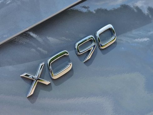 Used 2022 Volvo XC90 T6 Inscription w/ Advanced Package AWD/4WD image 18