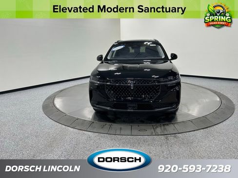 New 2026 Lincoln Nautilus Reserve image 2