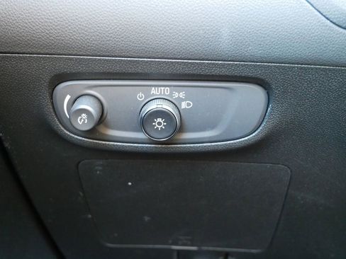 Used 2025 Buick Encore GX Preferred image 22