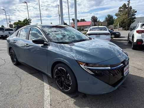 New 2026 Nissan Sentra SR FWD image 2