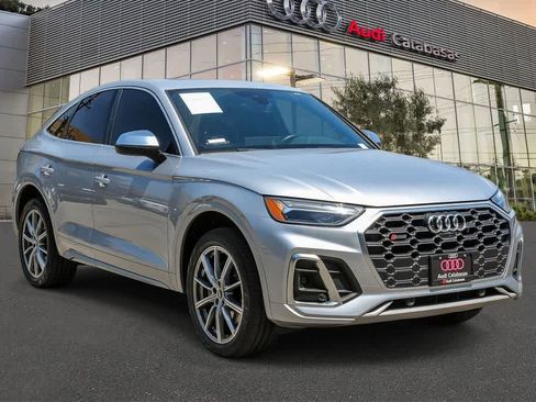 Used 2022 Audi SQ5 Premium Plus w/ Premium Plus Package AWD/4WD image 5