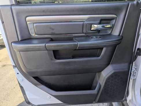 Used 2016 RAM 1500 Sport w/ Sport Premium Group image 32