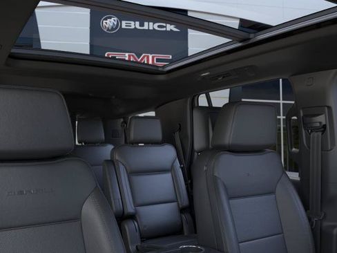 New 2026 GMC Yukon Denali w/ Denali Reserve Package AWD/4WD image 24
