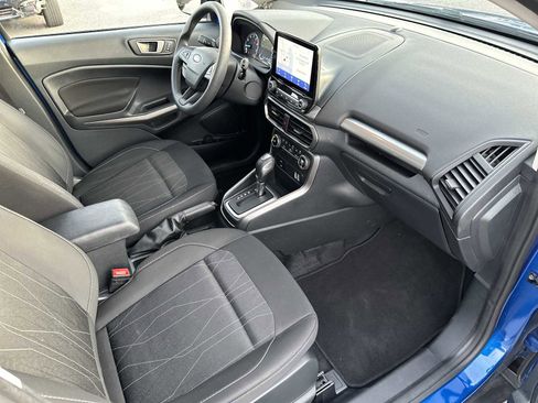 Used 2021 Ford EcoSport SE w/ SE Convenience Package image 25