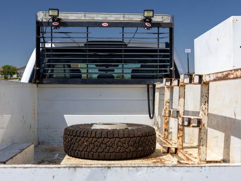 Used 2019 Ford F350 XL w/ Power Equipment Group RWD image 20