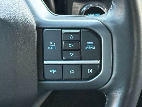 Used 2024 Ford F250 Lariat w/ Black Appearance Package AWD/4WD image 32