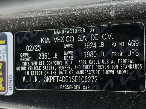 Used 2025 Kia K4 FWD image 12