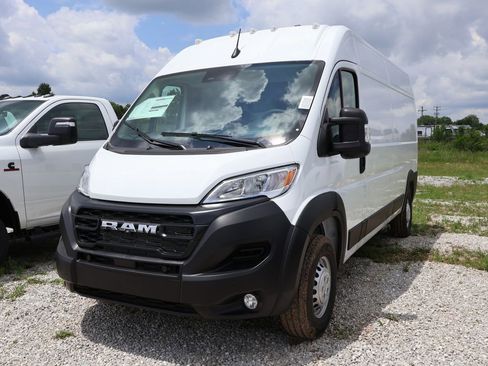 New 2026 RAM ProMaster 2500 w/ Advanced Safety Group FWD image 2