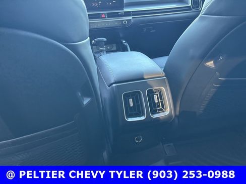 Used 2025 Kia Sorento EX w/ Panoramic Sunroof Package image 20