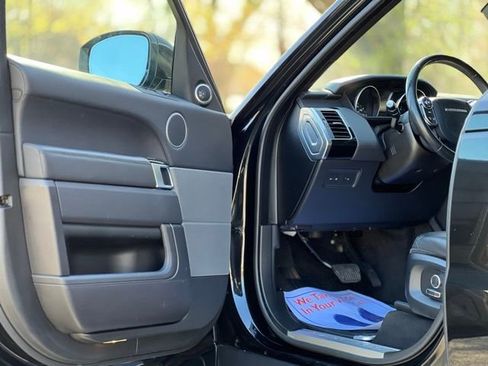 Used 2017 Land Rover Range Rover Sport HSE AWD/4WD image 9