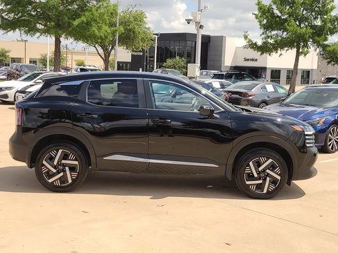 Certified 2026 Nissan Kicks SV FWD image 4