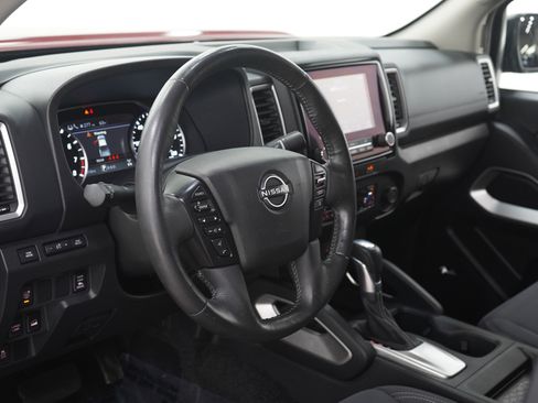 Used 2023 Nissan Frontier SV w/ SV Convenience Package AWD/4WD image 23