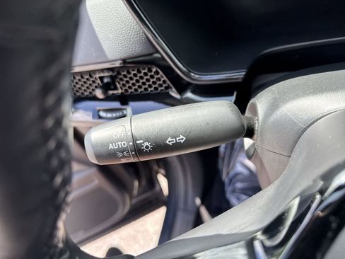 Used 2025 Honda CR-V EX-L image 32