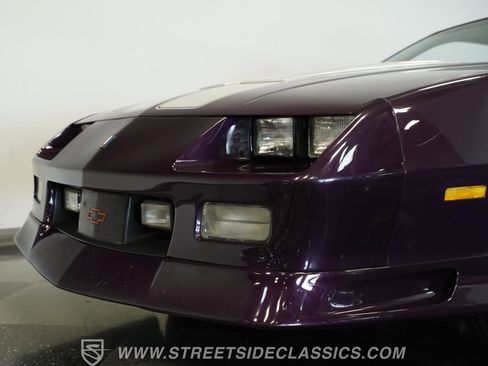 Used 1992 Chevrolet Camaro Z28 image 24