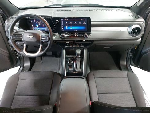 Used 2023 Chevrolet Colorado LT w/ LT Convenience Package II AWD/4WD image 9