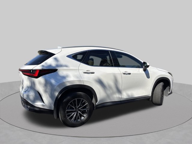 Used 2025 Lexus NX 350h AWD w/ Accessory Package (2T) image 11