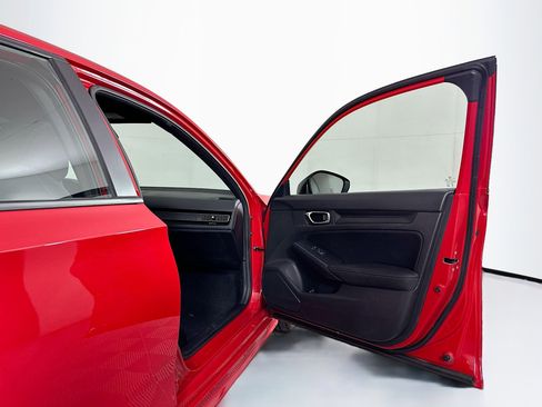 Used 2024 Honda Civic Sport image 29