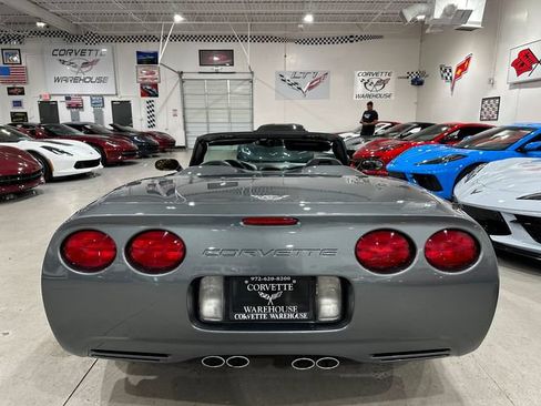Used 2003 Chevrolet Corvette Convertible w/ Preferred Equipment Group1 RWD image 3