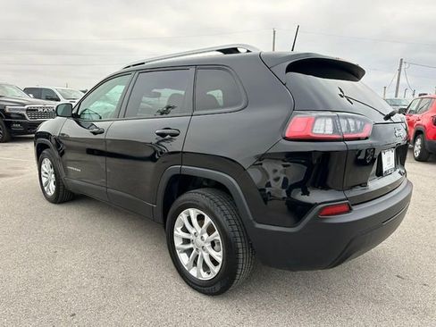 Used 2021 Jeep Cherokee Latitude image 6