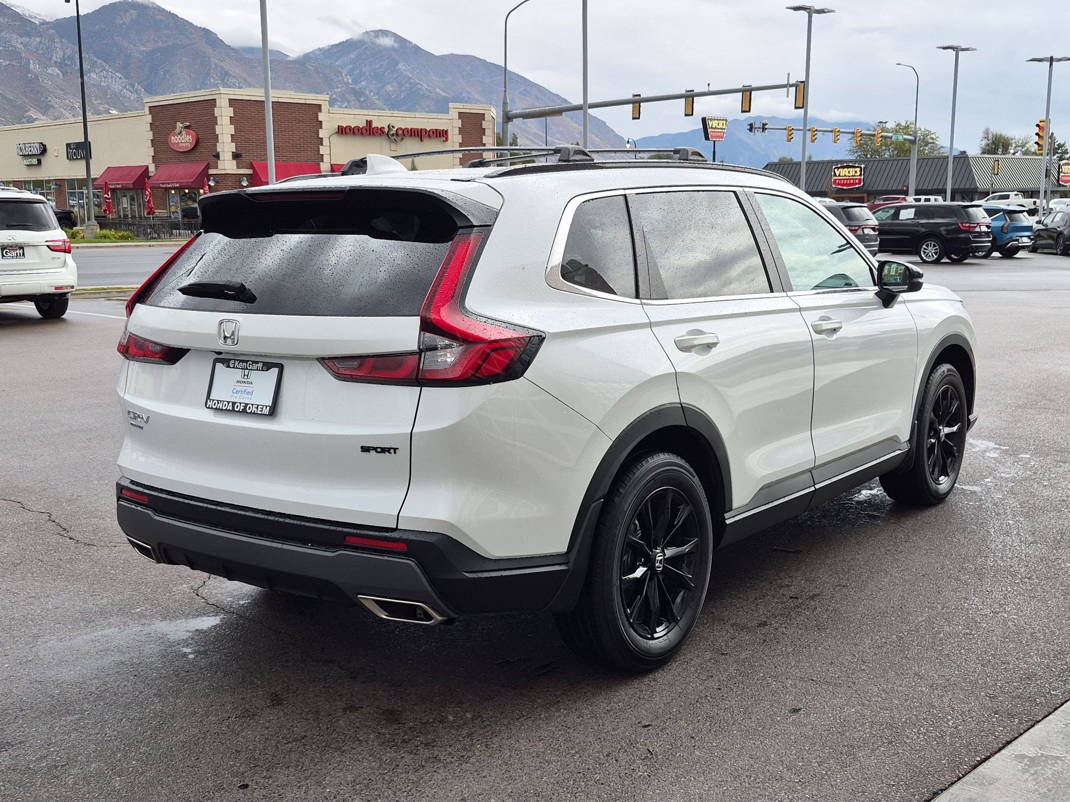 Used 2023 Honda CR-V Sport image 3