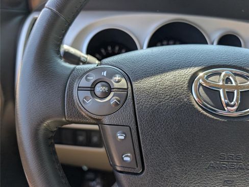 Used 2008 Toyota Sequoia Limited RWD image 27