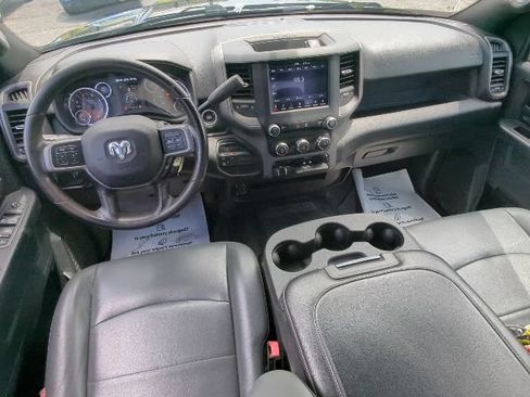 Used 2021 RAM 2500 Tradesman w/ Chrome Appearance Group AWD/4WD image 14