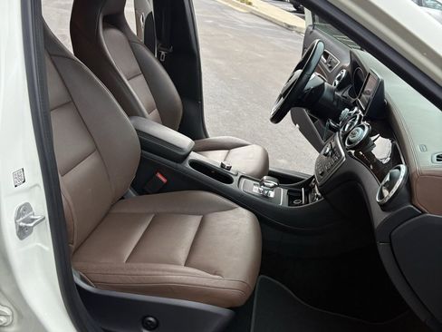 Used 2015 Mercedes-Benz GLA 45 AMG 4MATIC image 24