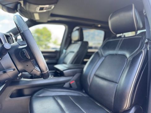 Used 2019 RAM 1500 Limited AWD/4WD image 16