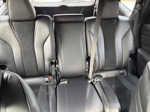 Used 2025 Acura MDX A-Spec image 31