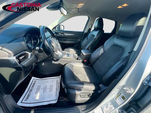 Used 2021 MAZDA CX-5 Touring image 29