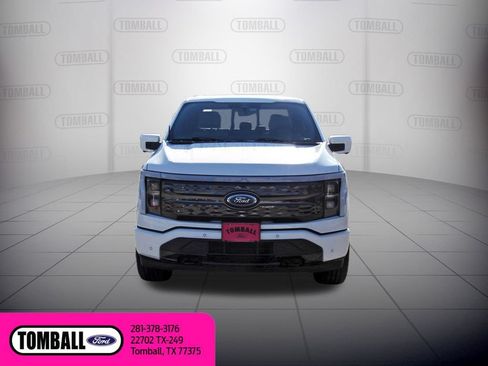 Used 2023 Ford F150 Lightning Platinum AWD/4WD image 2