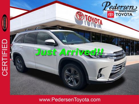Used 2019 Toyota Highlander Limited Platinum AWD/4WD image 1